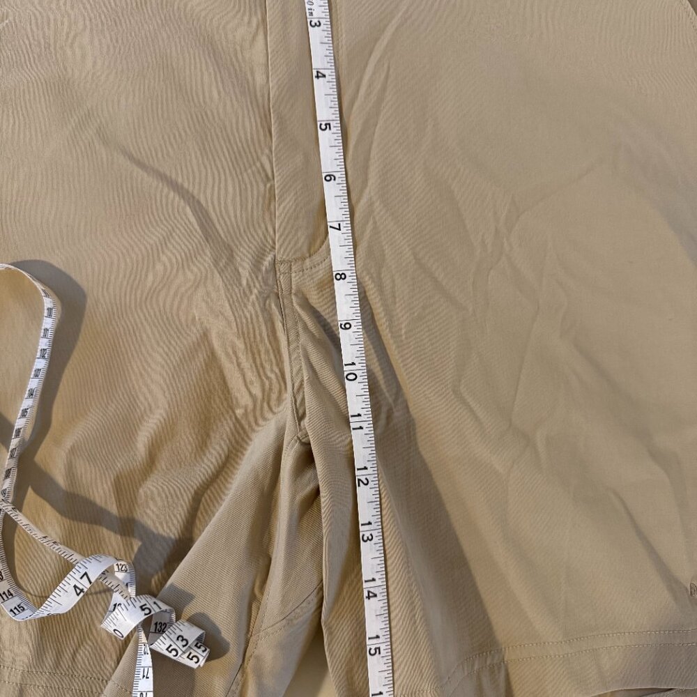 The North Face Men's Nylon Shorts Size 36 - Picture 8 of 8